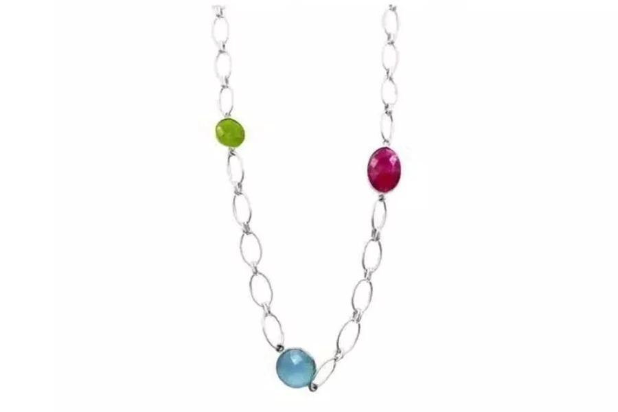 Collier gemme les couleurs 3 pierres